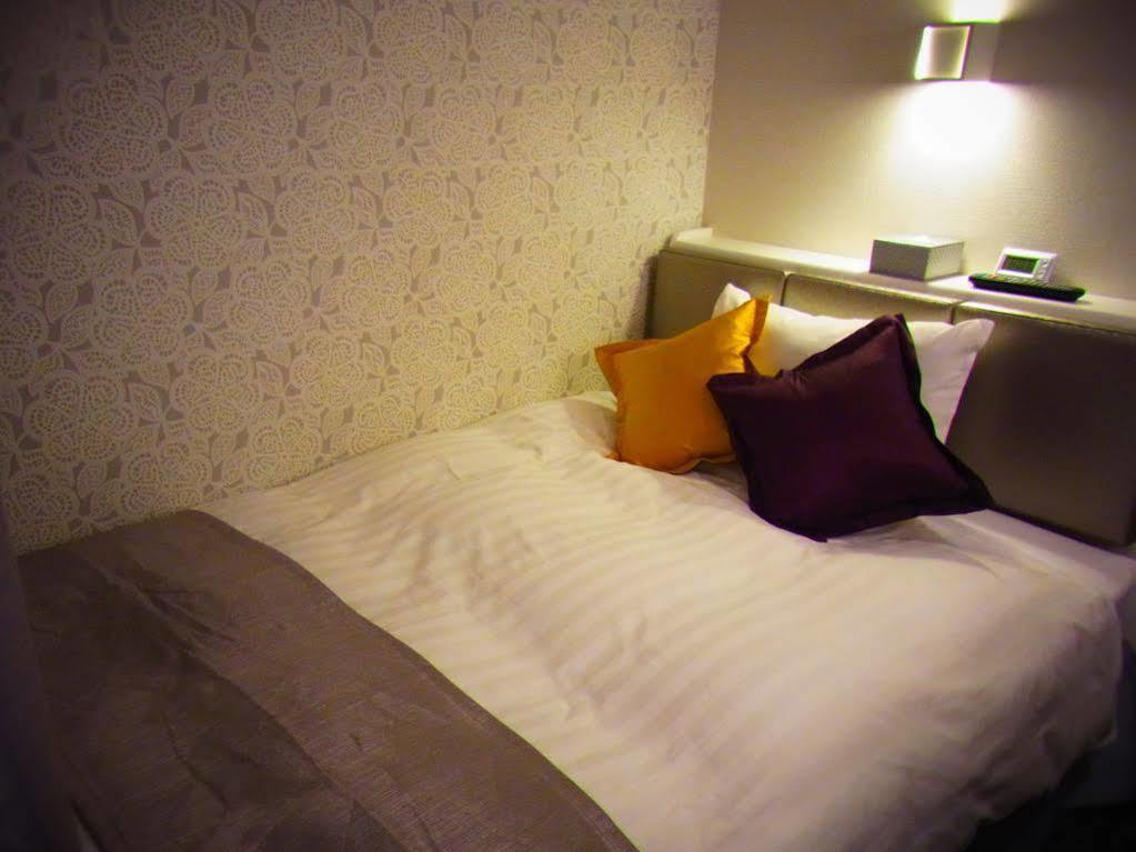 Fukuyama Oriental Hotel Екстер'єр фото