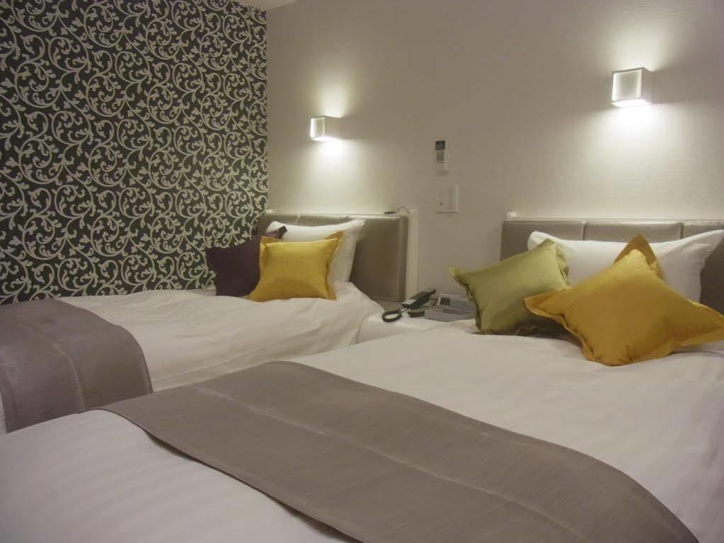 Fukuyama Oriental Hotel Екстер'єр фото